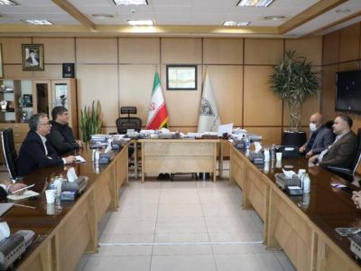 تکمیل کریدورهای ریلی شمال- جنوب و رفع گلوگاه‌های ظرفیتی
ریلی- بندری