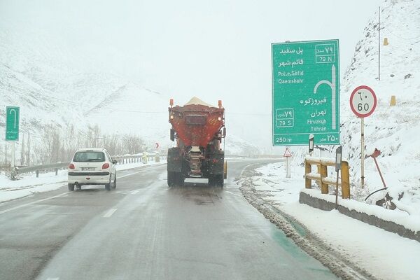 ویدئو | تقدیر مسافران از تلاش های خالصانه راهداران جهت اجرای
عملیات راهداری زمستانی در سطح محور ارتباطی سوادکوه