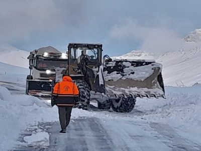 ویدئو|عملیات راهداری زمستانی در سطح محور ارتباطی گلوگاه _
دامغان توسط راهداران شهرستان گلوگاه استان مازندران