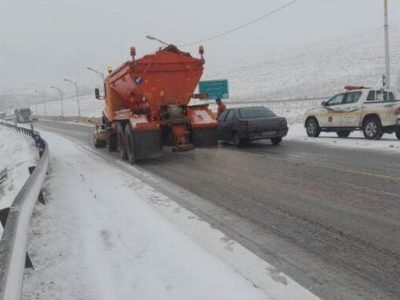 ۷۲۹ کیلومتر باند برفروبی در جاده های گلستان انجام شد