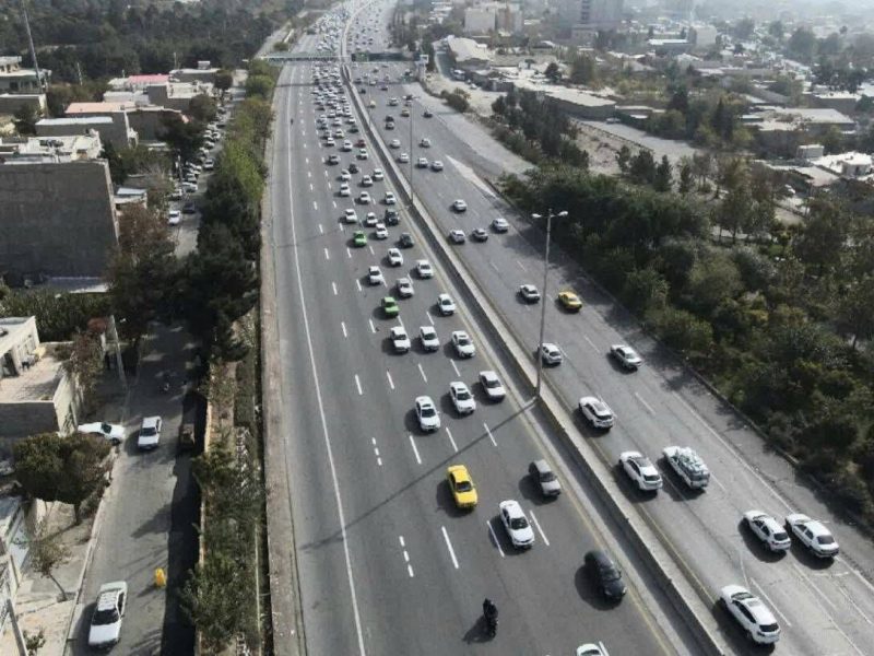 تردد بیش از ۲۰۰ میلیون خودرو از جاده های استان البرز