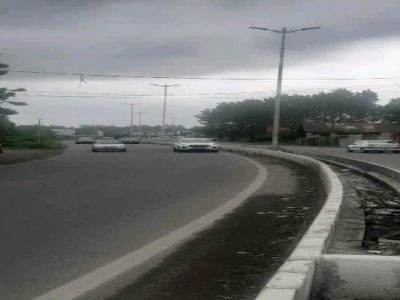 احداث سیستم روشنایی رشت-پیربازار بطول ۲۵۰۰ متر و اعتباری
بالغ بر ۷/۵ میلیارد تومان