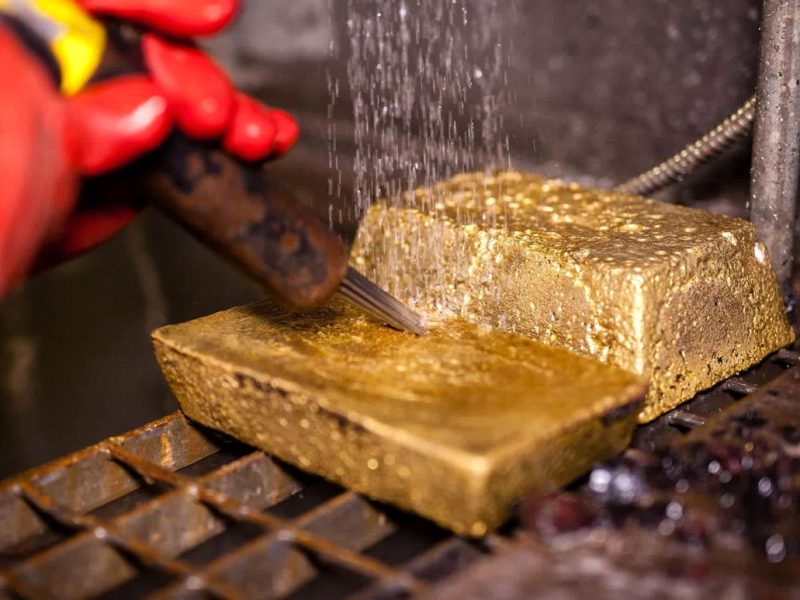 افت طلای جهانی با قدرت گرفتن دلار