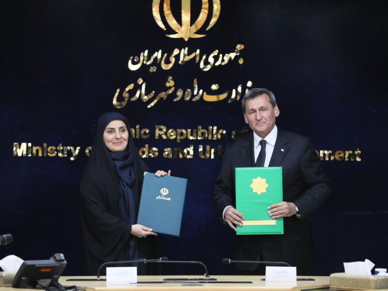 امضاء تفاهم‌نامه هجدهمین اجلاس کمیسیون مشترک همکاری اقتصادی
ایران و ترکمنستان
