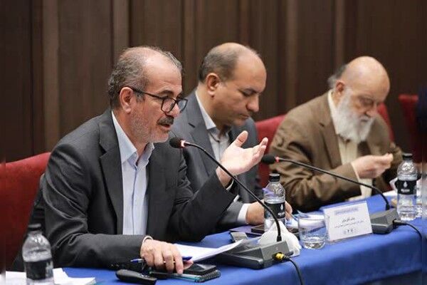 امضای تفاهم‌نامه سه جانبه برای هم‌افزایی در بازآفرینی
بافت‌های فرسوده