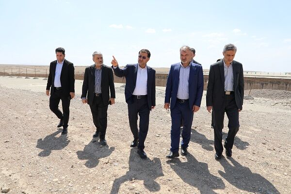 بازدید سرزده معاون سازمان بازرسی کل کشور از شهر فرودگاهی
امام خمینی(ره)