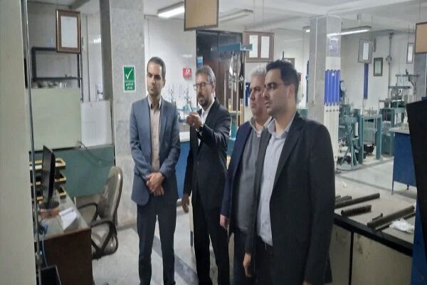 بازدید مدیرکل راه وشهرسازی گیلان از آزمایشگاه فنی ومکانیک
خاک استان