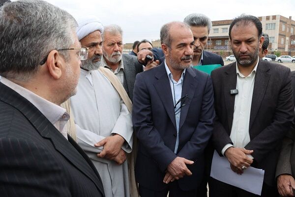 بازدید مسئولان ملی و استانی از پروژه ۴۰۵۲ واحدی شهرک شهید
رجایی مشهد/ تأکید بر تسریع در ساماندهی بافت‌های ناکارآمد
شهری
