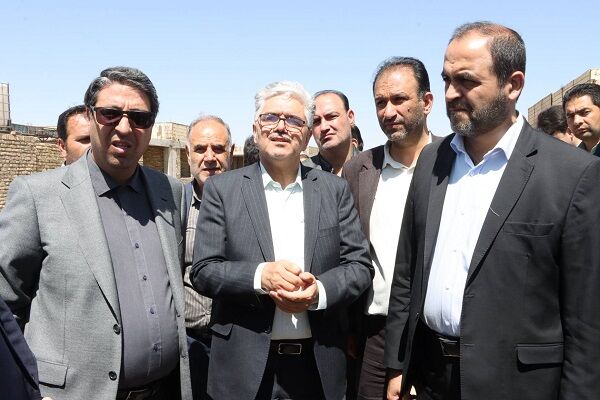بازدید معاون شهرسازی و معماری وزیر راه و شهرسازی از سایت
گروه ساخت نهضت ملی مسکن قدمگاه در خراسان رضوی