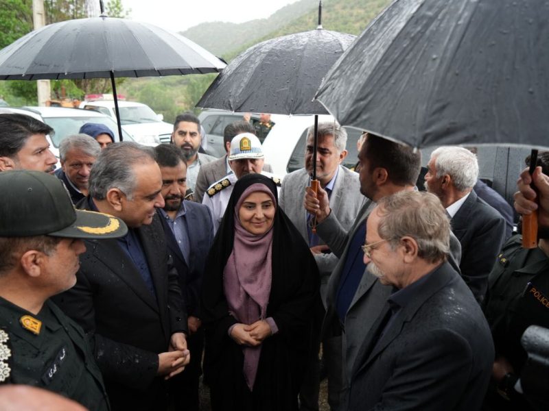بازدید وزیر راه و شهرسازی از جاده گهواره به توتشامی در
شهرستان دالاهو
