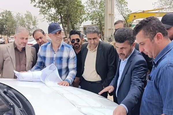 ببینید | بازدید مدیرکل راه و شهرسازی خوزستان به همراه
نماینده شهرستان از پروژه های راهسازی و نهضت ملی مسکن دزفول