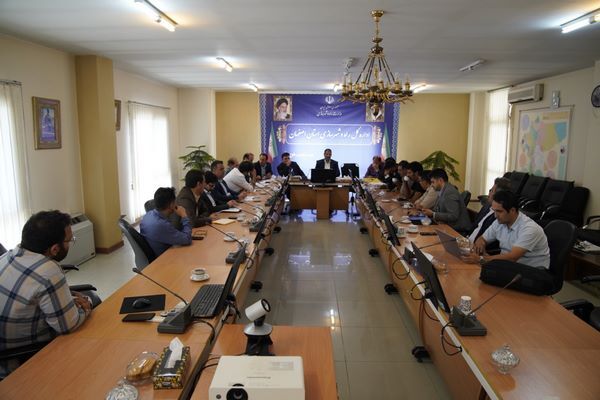 ببینید| بررسی چالش‌ها و راهکارهای اجرایی در پروژه نهضت ملی
مسکن شهرستان کاشان