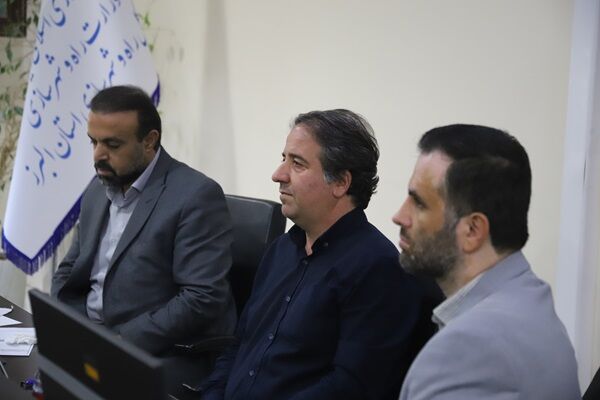 ببینید | برگزاری جلسه ملاقات مردمی مدیرکل راه و شهرسازی
استان البرز