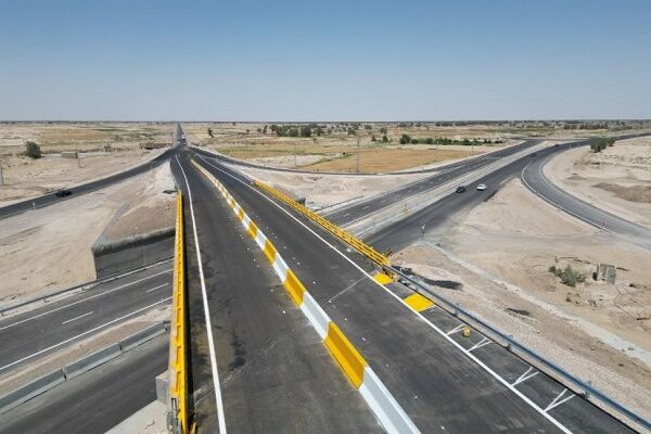 ببینید| تداوم بازدید مدیرکل راه و شهرسازی سیستان و بلوچستان
از مراحل نهایی ساخت تقاطع غیرهمسطح عطاءمحمد و محور اصلی
زابل–زهک