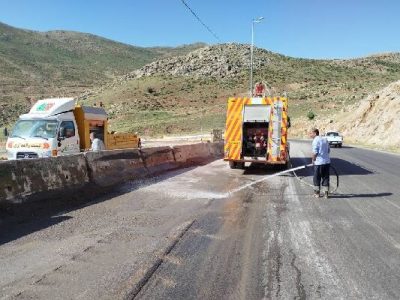 ببینید| پاکسازی و برقراری تردد در محل واژگونی یک دستگاه
تریلر در محور خرم آباد – دورود