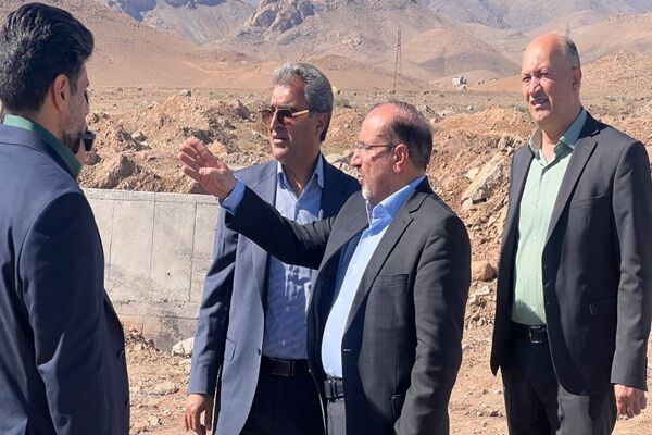 ببینید|بازدید نماینده شهرستان های ساوجبلاغ، نظرآباد، طالقان
و چهارباغ از پروژه تعریض و روکش آسفالت محور کردان