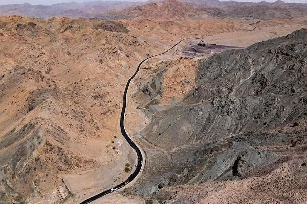 ببینید|بهسازی و آسفالت راه روستایی زمان آباد شهرستان بیرجند
در استان خراسان جنوبی
