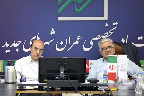 بررسی «طرح یکپارچه ساختار فضایی سکونتگاه‌های ساحلی جنوب
کشور»