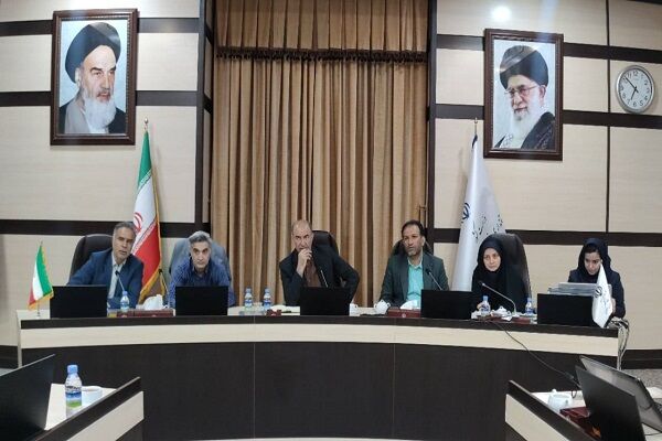 بررسی و تصویب طرح‌های توسعه‌ای در خراسان رضوی با تمرکز بر
مسکن و انرژی خورشیدی