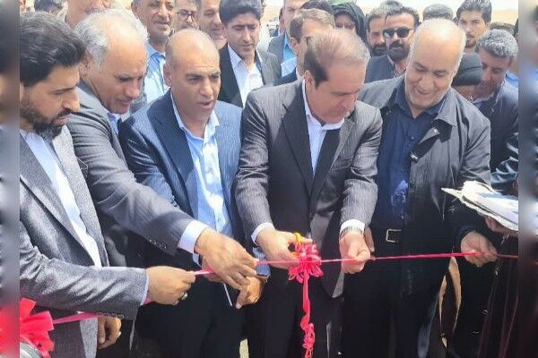 بهره‌برداری از ۵ کیلومتر و آغاز عملیات اجرایی ۴۲ کیلومتر از
محور دهلران- اندیمشک