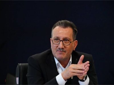 تهیه اساس‌نامه پیشنهادی برای تشکیل «سازمان توسعه دریامحور»
/عملیات جابه‌جایی کانتینرهای سالم در بندر رجایی آغاز شد