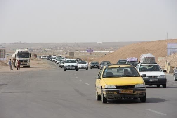 ثبت بیش از ۳ میلیون ۴۵۰ هزار تردد بین استانی وسایل نقلیه در
محورهای استان سمنان در اردیبهشت ماه