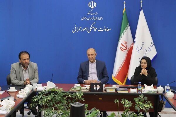 دیدار و نشست مشترک مسئولان ارشد راه و شهرسازی کشور با مقامات
عمرانی استان خراسان رضوی