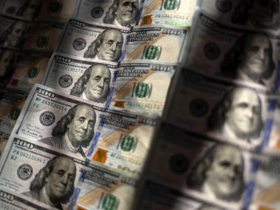 زنگ خطر برای دلار؛ ترامپ و سایه سقوط بر سر اسکناس سبز