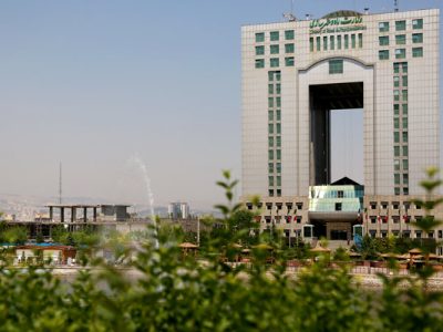 سامانه ثبت‌نام تسهیلات ودیعه مسکن تا ۲۰ اردیبهشت ماه
به‌روزرسانی می‌شود