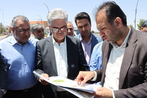 پیگیری موانع با حضور معاون شهرسازی و معماری وزارت راه و
شهرسازی و نمایندگان مجلس