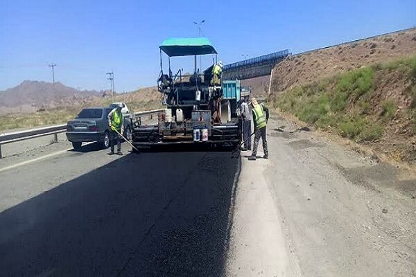 آسفالت ۷ کیلومتر از محورهای روستایی تربت‌حیدریه در خردادماه
انجام شد