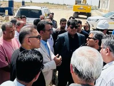 اجرای نهضت ملی مسکن شهرستان مرودشت با برنامه ریزی دقیق و
پیمانکاران متعهد و توانمند وارد فاز جدید می‌شود