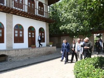ببینید | بازدید معاون وزیر راه و شهرسازی و مدیرعامل شرکت
بازآفرینی شهری ایران از بافت تاریخی گرگان (استرآباد)