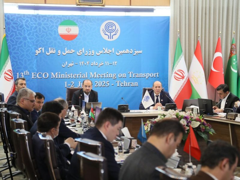 بررسی توسعه کریدورهای ریلی و جاده‌ای کشورهای عضو اکو