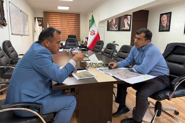 بررسی مشکلات توسعه‌ای شهر فراغی در نشست مدیرکل راه و شهرسازی
گلستان با شهردار