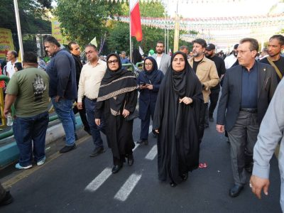 حضور وزیر راه و شهرسازی در راهپیمایی کیلومتری غدیر/ افزایش
خدمات ریلی و جاده‌ای باتوجه به محدودیت‌های پروازی