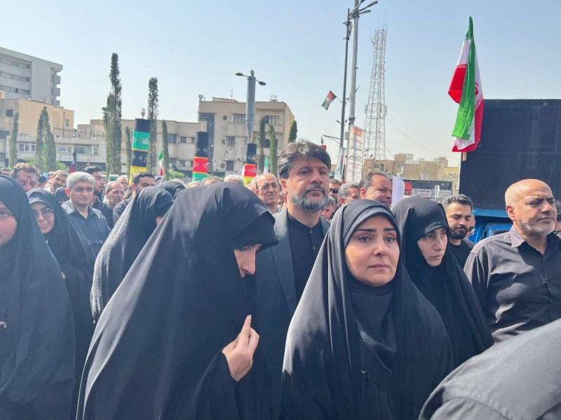 حضور وزیر راه و شهرسازی در مراسم تشییع شهدای اقتدار ملی و
تجدید میثاق با آرمان‌های انقلاب  
