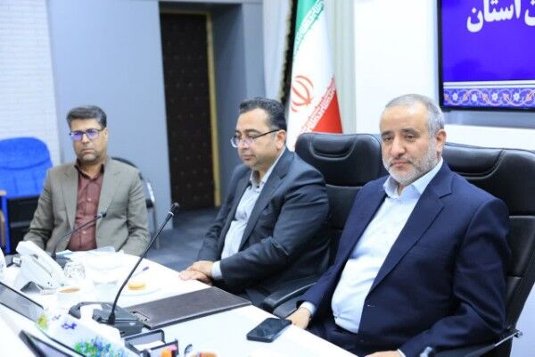 رفع موانع انجام تعهدات پیمانکاران برای تسریع در اجرای
پروژه‌های مسکن خراسان‌جنوبی/ ضرورت همراهی بانک‌ها در پرداخت
تسهیلات
