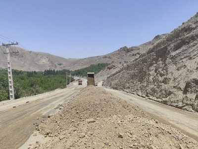 قطعه دوم پروژه بهسازی جاده سامان_حاشیه زاینده رود در
چهارمحال و بختیاری تا هفته دولت آماده بهره برداری می‌شود