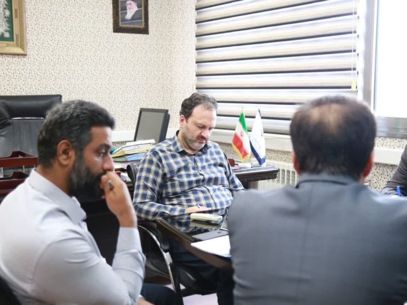 ملاقات مردمی مدیر کل راه و شهرسازی استان قزوین برگزار
شد