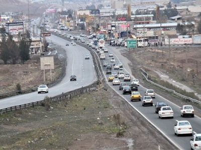 ورود بیش از ۶۸۵ هزار خودرو به استان قم در ایام نیمه
خرداد