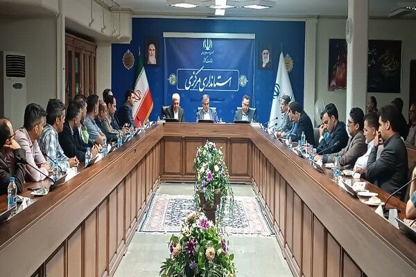 آیین تکریم و معارفه مدیرکل راه و شهرسازی استان مرکزی برگزار
شد