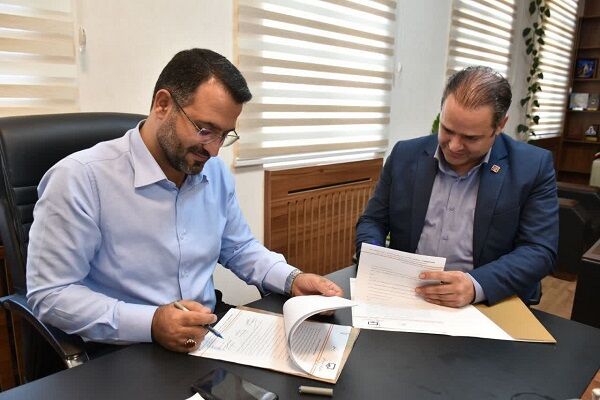 امضای تفاهم نامه سه جانبه راه و شهرسازی، نظام مهندسی و شرکت
شهرک‌های صنعتی استان سمنان