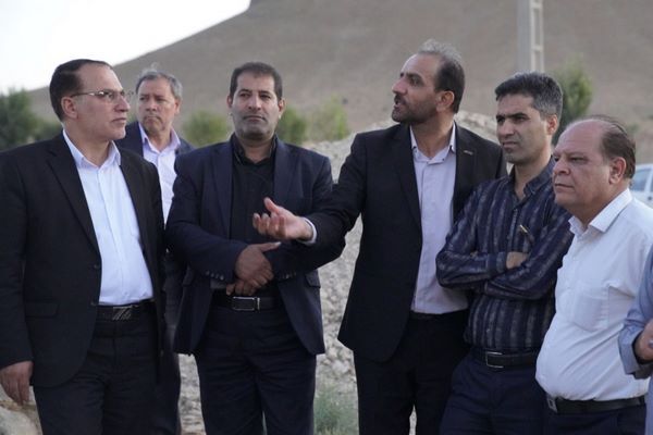 بازدید مدیرکل راه و شهرسازی استان اصفهان از وضعیت پروژه‌های
شهرستان چادگان