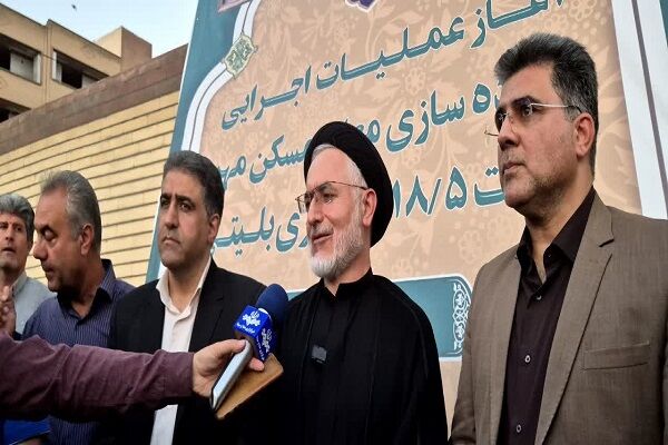 ببینید | آیین آغاز عملیات اجرایی آماده‌سازی معابر مسکن مهر
سایت ۱۸ و نیم هکتاری بلیتی شوشتر