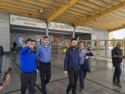ببینید| بازدید رئیس سازمان راهداری از پایانه های مرزی شلمچه
و چذابه و محورهای منتهی به مرزهای خوزستان