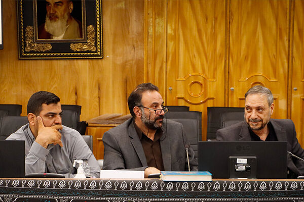 ببینید | جلسه هماهنگی حمل‌ونقل ستاد اربعین حسینی استان
اصفهان