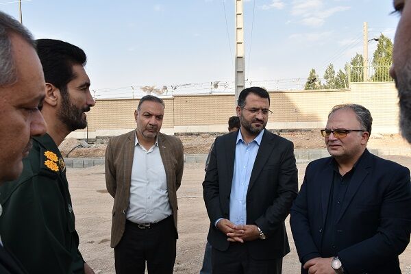 ببینید| نظارت مشترک مسئولان استان سمنان بر اجرای پروژه ۱۶۰
واحدی سمنان