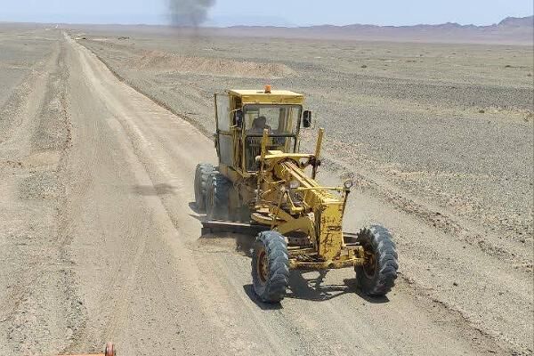 ببینید|اصلاح و شانه سازی راه و تسطیح راههای روستایی خراسان
جنوبی