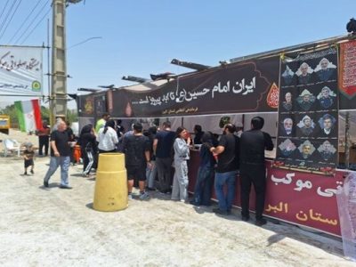 ببینید|برپایی موکب فعالان حمل و نقل و راهداری استان البرز و
پذیرایی از عزاداران حسینی و مسافران در آزادراه کرج- قزوین محدوده
پلیس راه